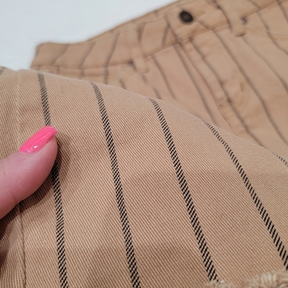 Sky and Sparrow mini skirt - Picture 7 of 12